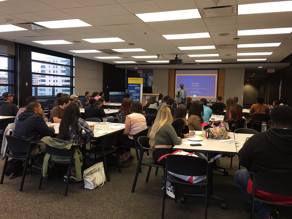 JanPint's tweet image. Welcoming our newest + 10th cohort @SpanningTheGaps @ChangSchool group Transition Foundations students #FuturePoTENtial #lifelonglearning