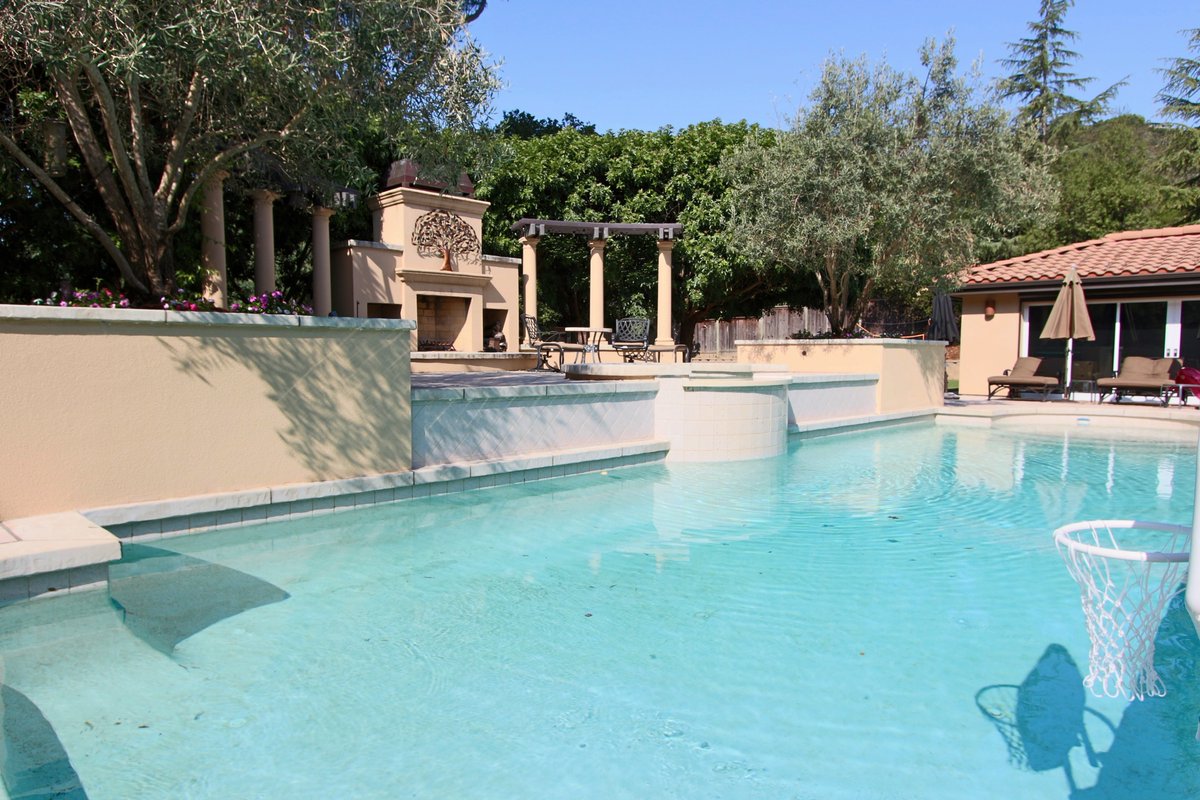 It takes a lot of work to give our systems a clean, finished look. Look at the work that goes into a Project. svsf.com/behind-scenes-…