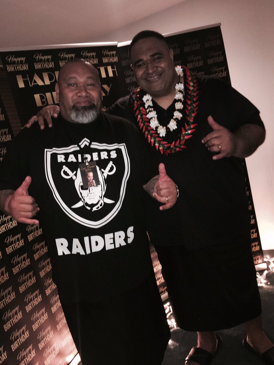 TofigaForReal's tweet photo. HappyBday for last night uso. Shot Jol'z for and family for putting on a massive 40th Bday celebration. #LapiMariner #TheVoiceOfThePacific https://t.co/XCV9X3z4Gq