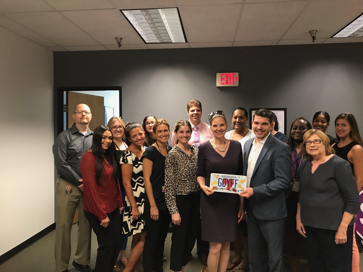 AZGOYFF's tweet photo. Thanks to @azcentral @Valleyuw @PiperTrust @AZFoundation @BHHSLegacy &amp; everyone who continues to make child abuse prevention a priority. https://t.co/KU3C1ehk2K