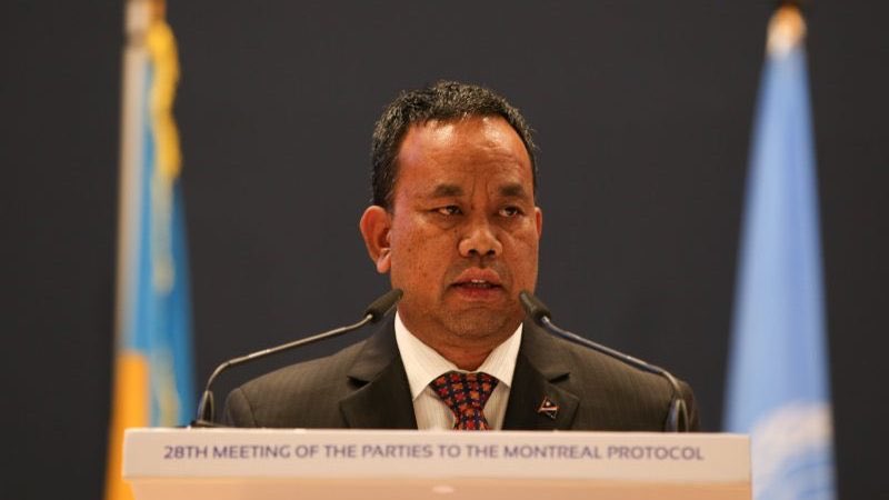 spc_live's tweet photo. A moment of silence at the #PMMM2 acknowleging the untimely passing of #Pacific climate champion Hon Mattlan Zakhras of #RMI #PMC4 https://t.co/CAmXki4pSU