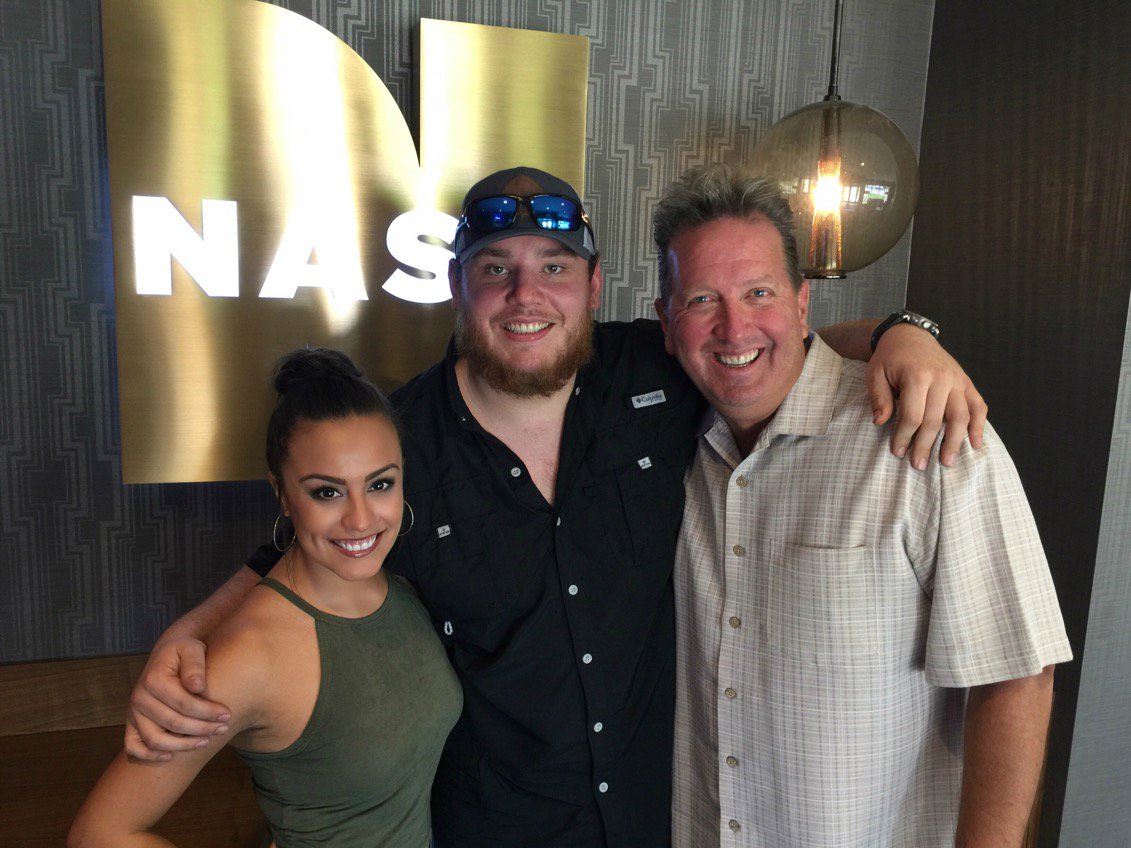 WithElaina's tweet photo. Tonight we're chatting with @LukeCombsMusic about his #First3Jobs! Chances are, you've been to at least one of the places he worked... https://t.co/3A26M3EwXe