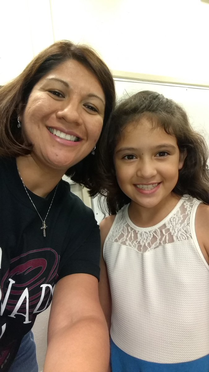 AlizbelleDiaz's tweet photo. Looking forward to her accomplishment this year #TravisPDrocks https://t.co/7A1OMMRzUz