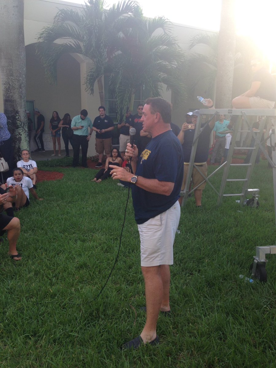 Coach Davis talking to the band at our preview concert! #fiu17