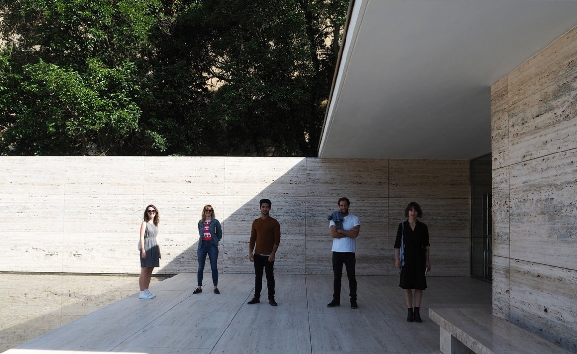 Don't miss out on this awesome opportunity, enter the 2018 <a href="/DuluxStudyTour/">Dulux Study Tour</a> now! architectureau.com/articles/entri…