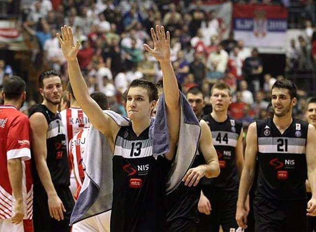 AndjelaBC's tweet photo. Najboljem na svetu Srecan Rodjendan💜💜💜 nikad ne zaboravljamo ono #silovosizvezdubogdane @LeaderOfHorde https://t.co/9QmURYwiQo