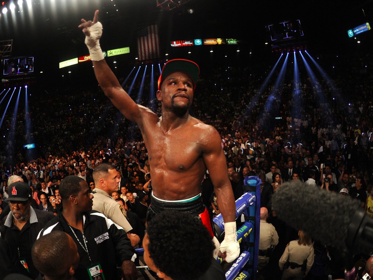 MayweatherPromo's tweet photo. This is my last one ladies and gentleman. I gave my word to my children and to Al Haymon. #MayweatherMcGregor #TBE https://t.co/UilD6zfVOs