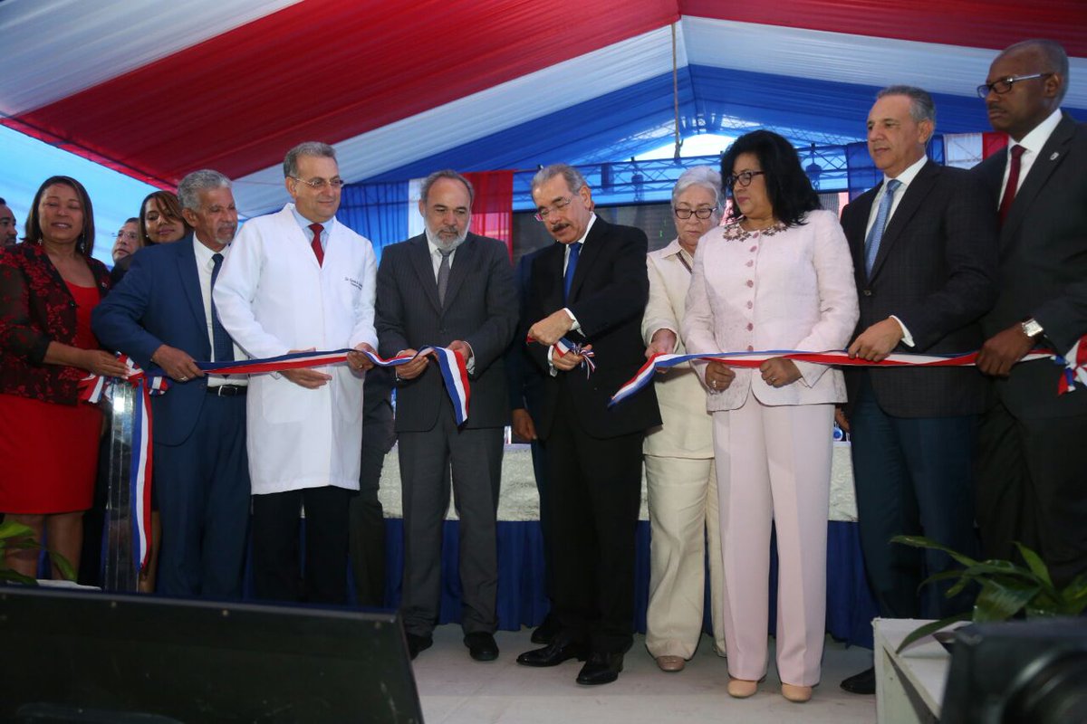 Hospital San Lorenzo de Los Mina renovado y listo para ofrecer servicios de salud dignos en espacios adecuados; Danilo entrega la obra.