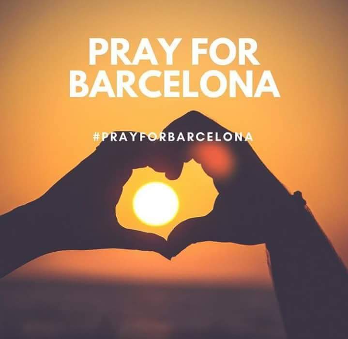 TvbFiorella's tweet photo. Altro attentato. Basta non se ne può più, quando finirà tutto questo!!
#PrayForBarcelona https://t.co/YwFF5o6Eth