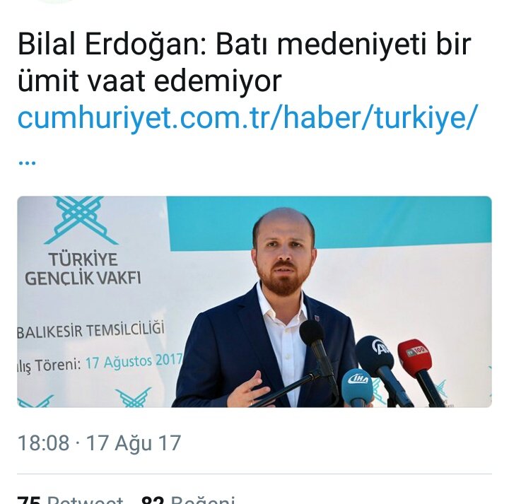kacsaatolduson's tweet photo. Dedi ve Batı malı olan Mercedesine binip oradan uzaklaştı. https://t.co/xbaCo2WGeQ