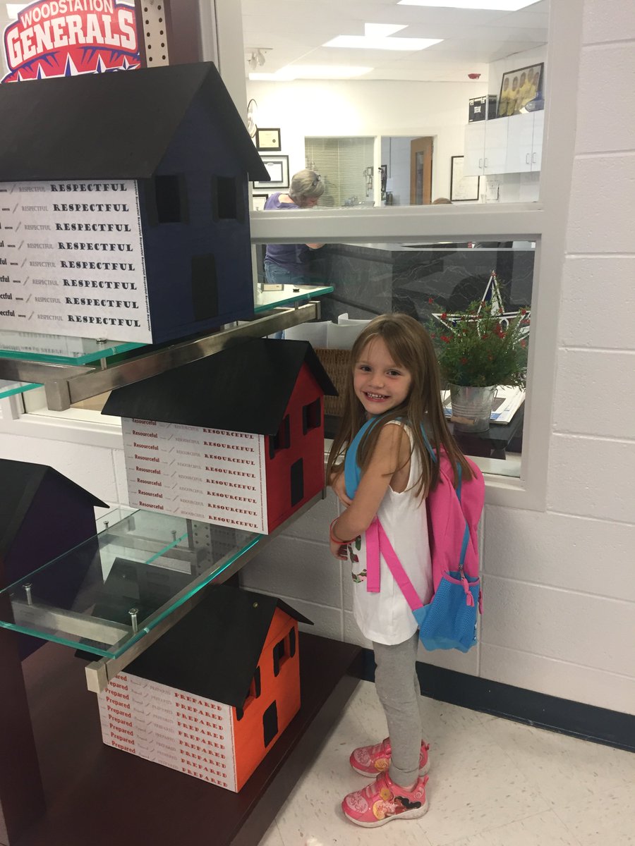 woodstationelem's tweet photo. Great job displaying those FIVE STAR General behaviors @woodstationelem @communityofgenerals https://t.co/cwpg0ipJOr