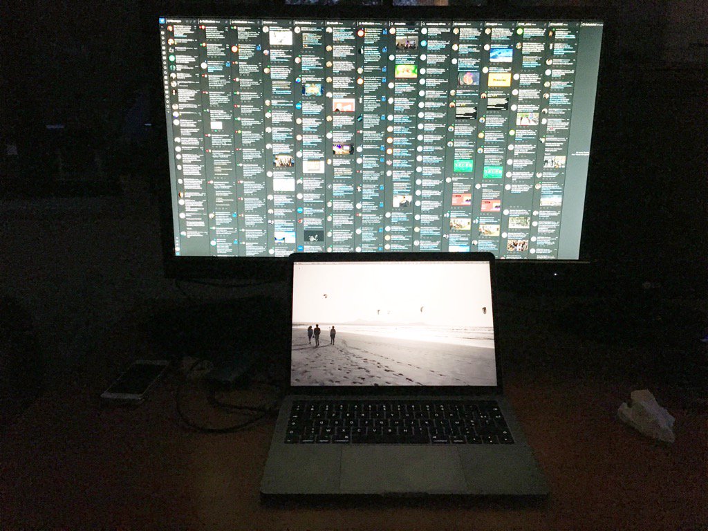 bart's tweet image. 4K and tweetdeck #infooverload