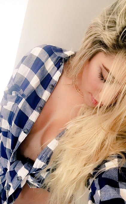 Online 💙 https://t.co/fx3Mm6sP19