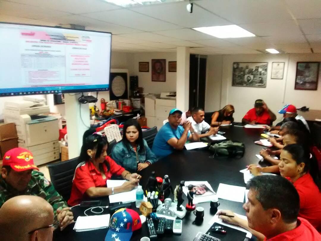 albertomorapsuv's tweet photo. Al momento reunión de planificación con cood municipales de movilización y evento @psuvaragua_  de cara a las elecciones de octubre https://t.co/ab7Ws2ITSB
