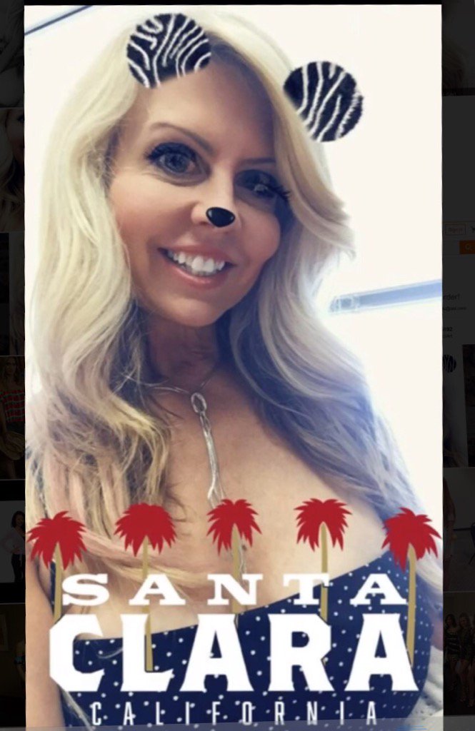 HMMGoddess's tweet photo. We โค๏ธ#SantaClara & #49ers ๐Countdown to Sat #RedZoneRally time! ๐๐ https://t.co/ANxDhk8VNO