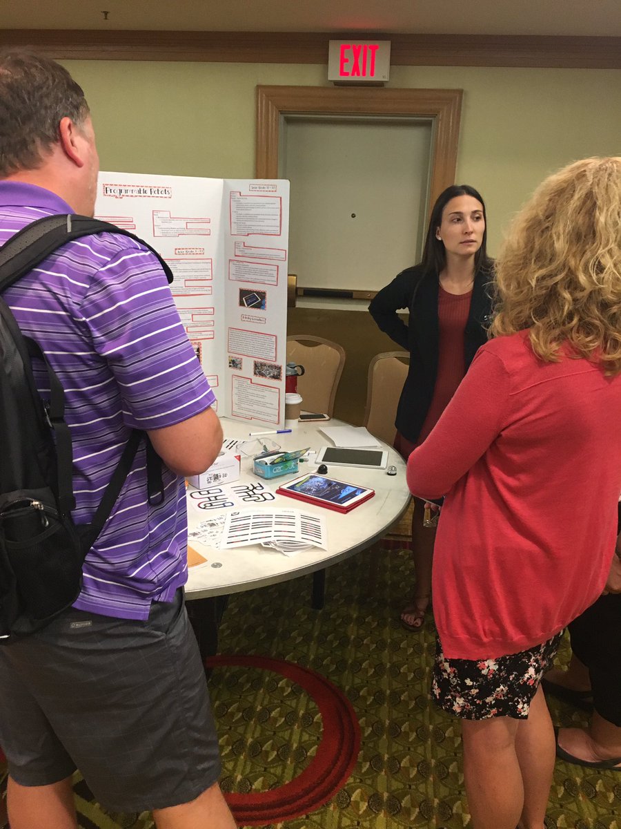 maya_staresinic's tweet image. Great first day talking about #ProgrammableRobots in edu at the Tech-Enabling Learning & Leading Institute! #OntEdLeaders