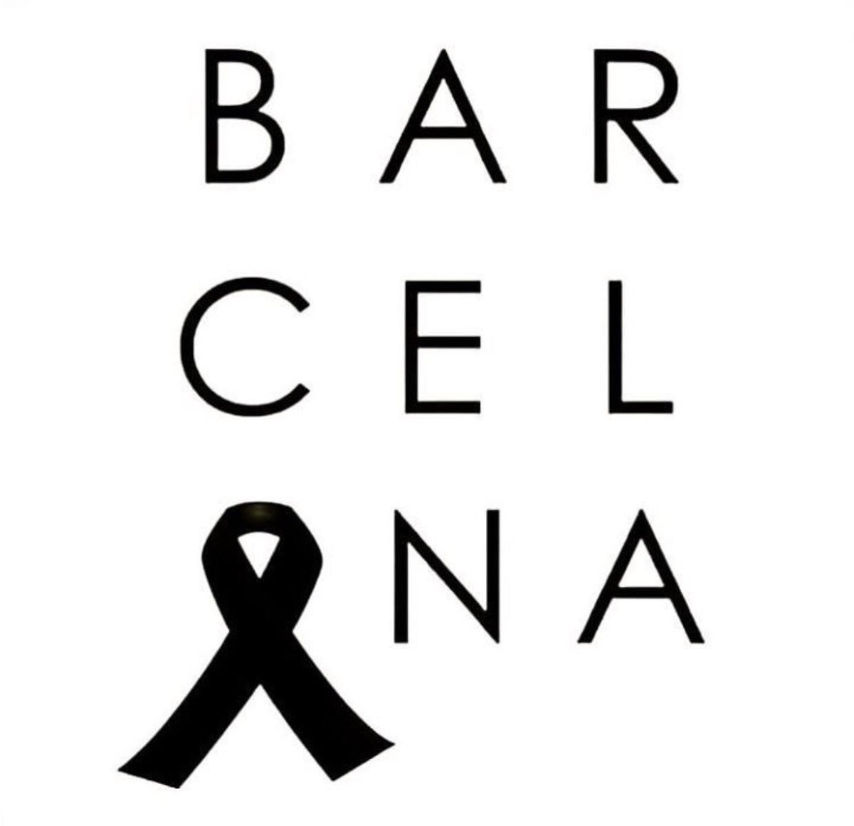 AbrahamMateo's tweet image. Hoy estoy muy triste y lleno de rabia por mi querida Barcelona. Mi corazón está con vosotros. 
#FuerzaBarcelona
#TestimoBarcelona 🙏🏼