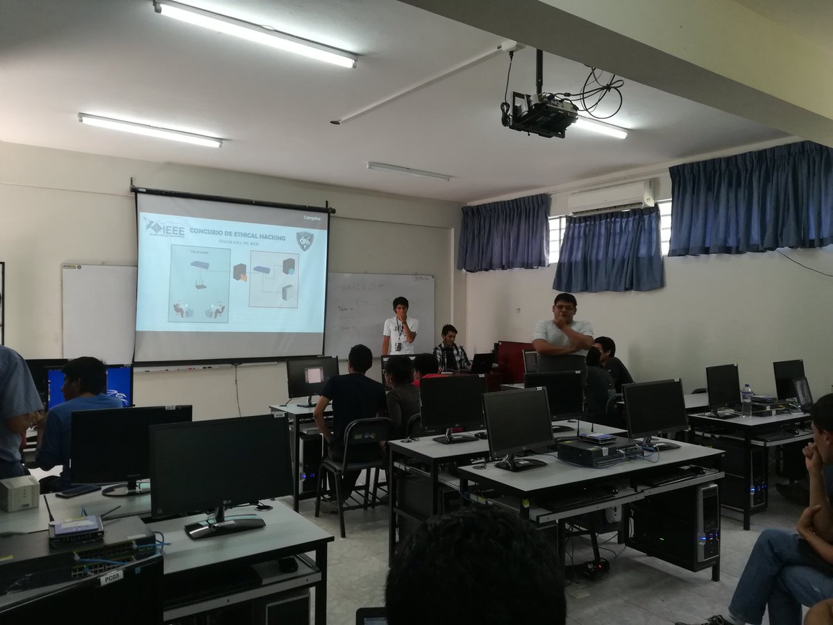 WilliamMarchand's tweet photo. Concurso de hacking en proceso #conecit #tingomaria https://t.co/epONQOUoYk
