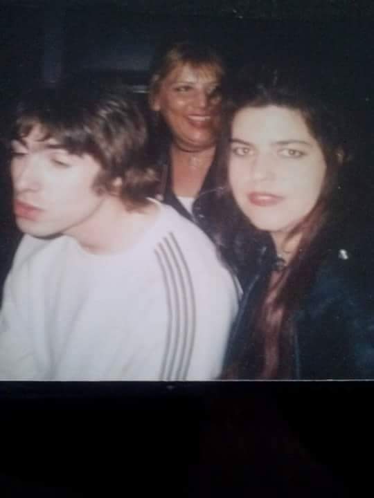 KitCyka's tweet image. hmmmmm my past.......... lol Liam Gallagher Oasis