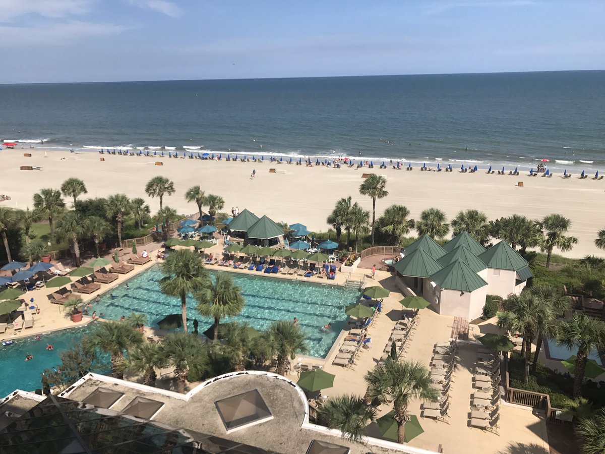 virtualjad's tweet photo. Awesome view. Took a break from all-day calls to snap a picture. #notpto https://t.co/7TeeqCOfFN