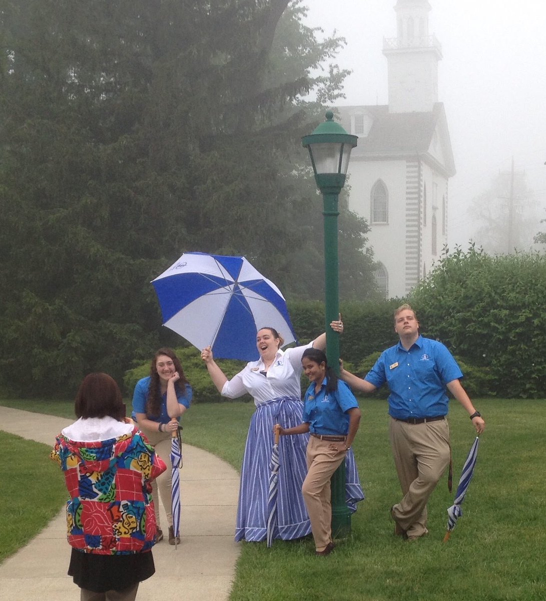CofCWSC's tweet photo. Foggy days don't get them down! Ready for visitors! #KirtlandTemple #HistoryGuides #cofcwsc @CofChrist https://t.co/VP1YvligoC