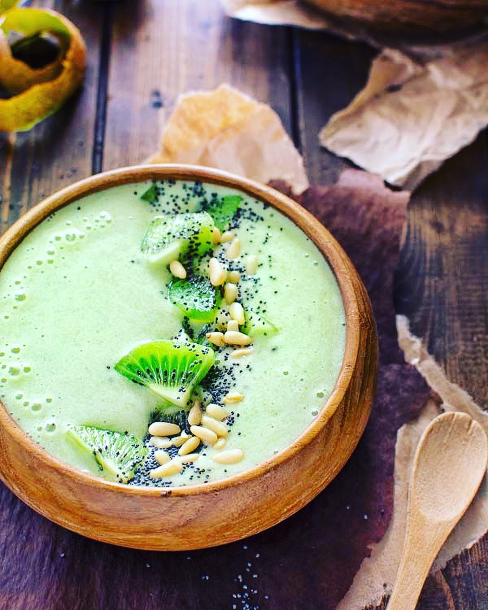 vytogo's tweet photo. What could be more cooling and energizing?! Skip your afternoon java, try this delicious recipe! 🌿 

https://t.co/E88UjfEZ9h https://t.co/O0EIBR7wXl