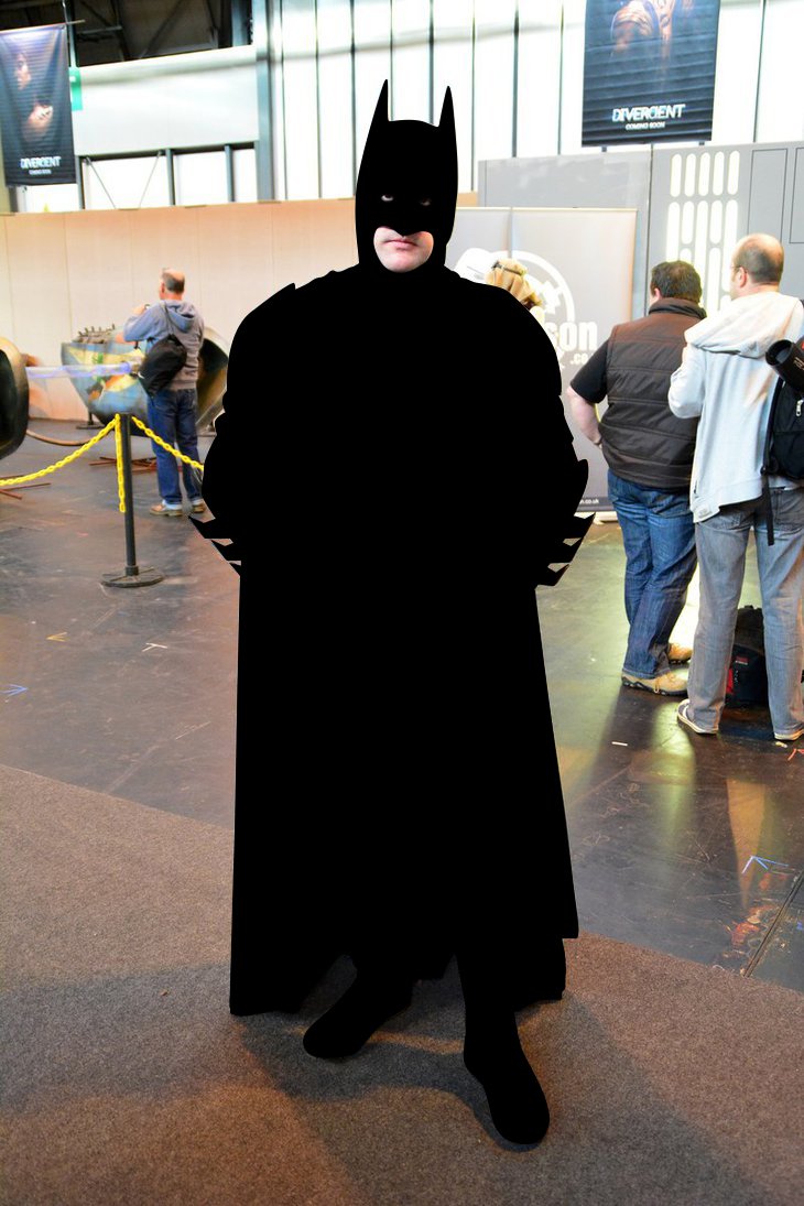 #vantablack #Batman #cosplay yes it's fake but good idea for #ComicCon :)