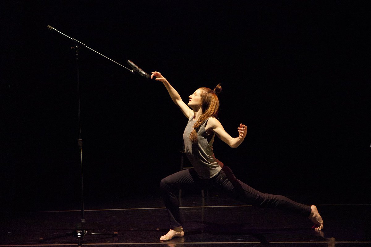 dmicfac's tweet photo. MainStage Tonight! Parent Series at 7pm. @Ebnfloh @MoceanDance @ActionDistance https://t.co/4WJ1UvB3xa #dmic2017 #dfac2017 https://t.co/wKGdQPMAik
