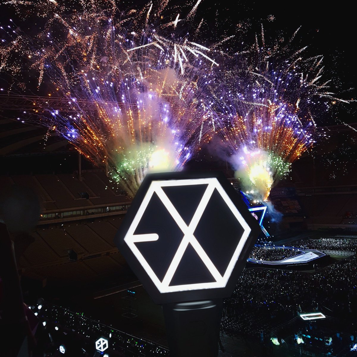itslifechanyeol's tweet photo. Não tem fandom melhor que o fandom das EXO-Ls sério vocês são d+ ❤ ESCOLHI  CERTOO 
#一起走吧_C_EXOL 
#ExoL_Brazil https://t.co/nF7QjrzbUG