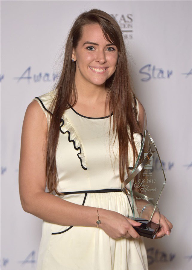 mainvuehomes's tweet image. Congrats, #MainVue #TX team, on winning &quot;Best Sales Brochure&quot; &amp;amp; &quot;Best Sales Gallery/Sales Center&quot; at the 2017 @Texas_Builders&apos; Star Awards!