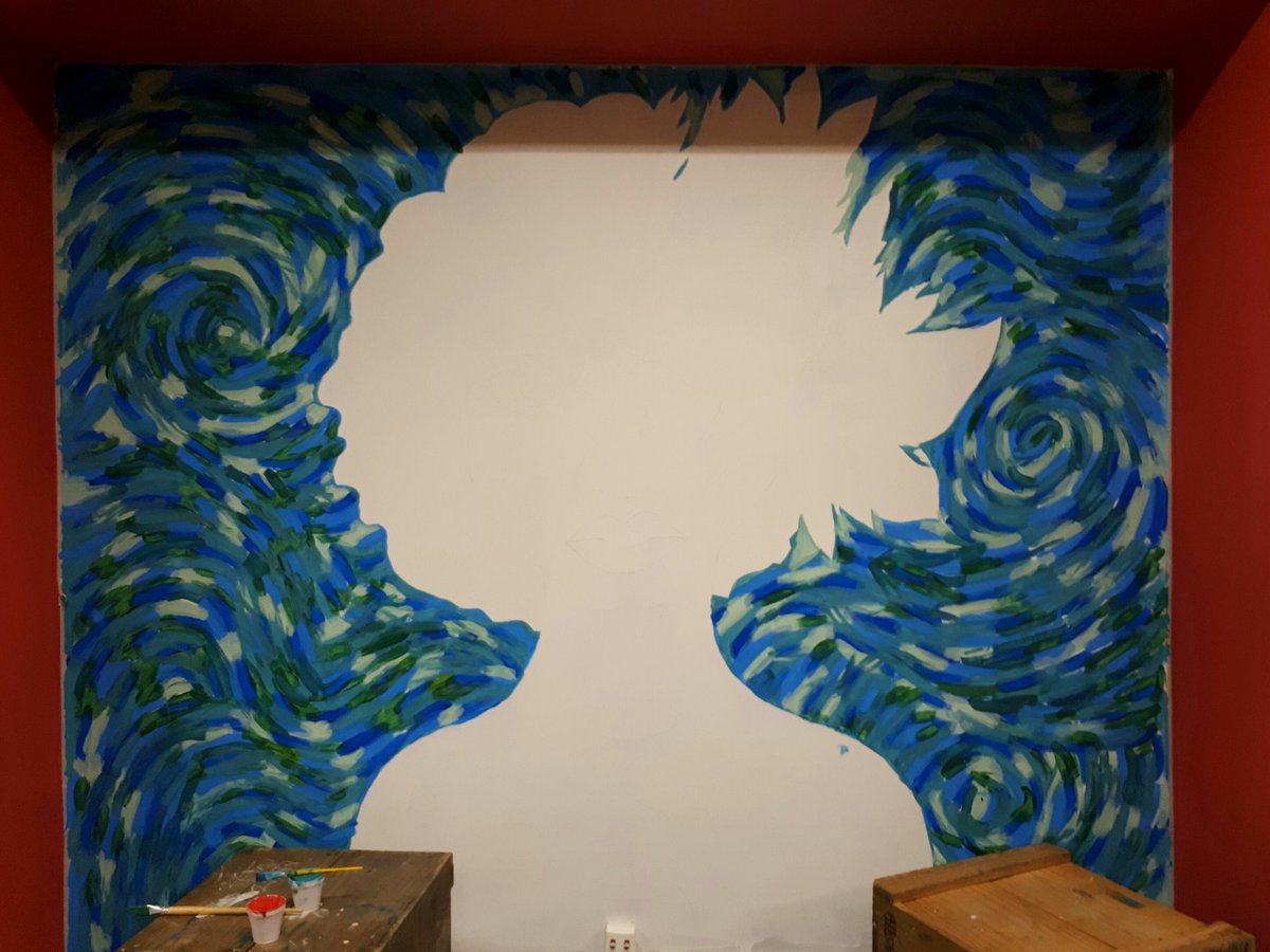 _brinarte's tweet photo. o mural do grêmio foi meu jeito de deixar uma marca nesse lugar que me fez passar MUITA raiva mas que no fim me ajudou muito https://t.co/YrrTtUfJge