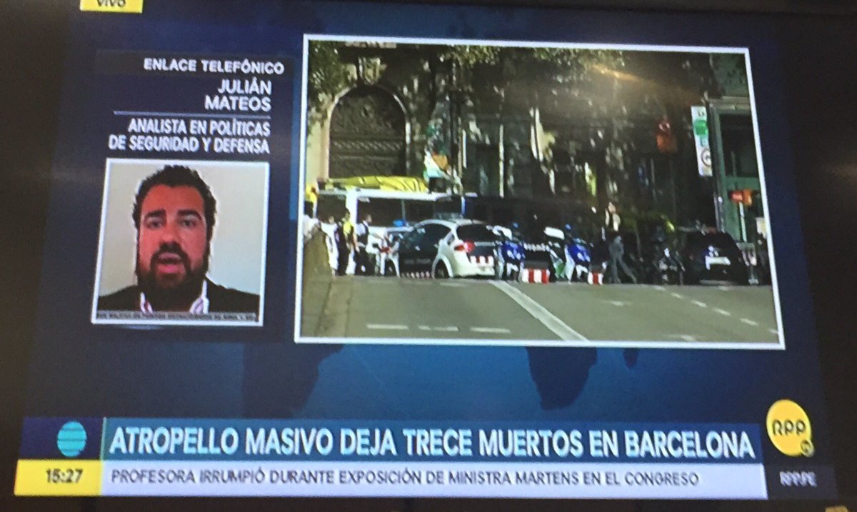 Mar_Deza's tweet photo. En @RPPNoticias se han nacionalizado españoles ¿Viven en #Barcelona? ¡Hasta los verduleros de @canalN_ están que cubren marchas! #RPPKausas https://t.co/u8rPtGfJim