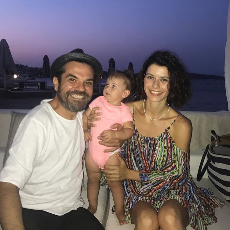 MeriemSaat's tweet photo. OMG ❤😱😍😍
#berensaat https://t.co/Wt1sGMmwnP