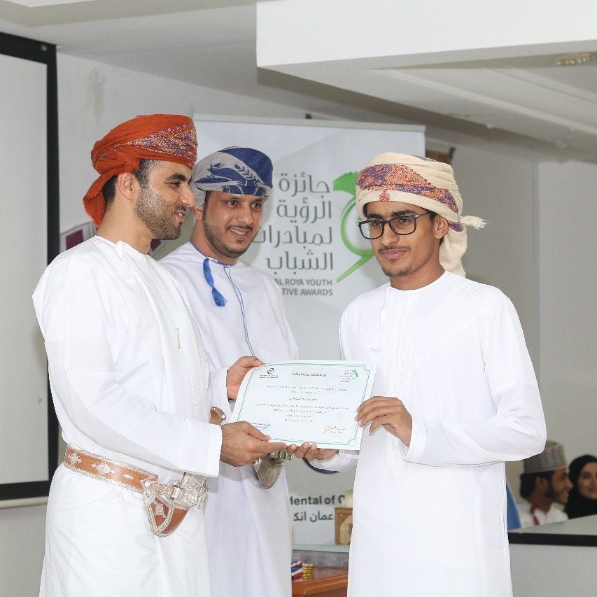 enter_om's tweet photo. هكذا تتوج الإنجازات،
فريق إنتر 
#ENTER 
#TASK_COMPLETED 
#مئة_مبتكر_عماني4 https://t.co/VBF3tmlZqd