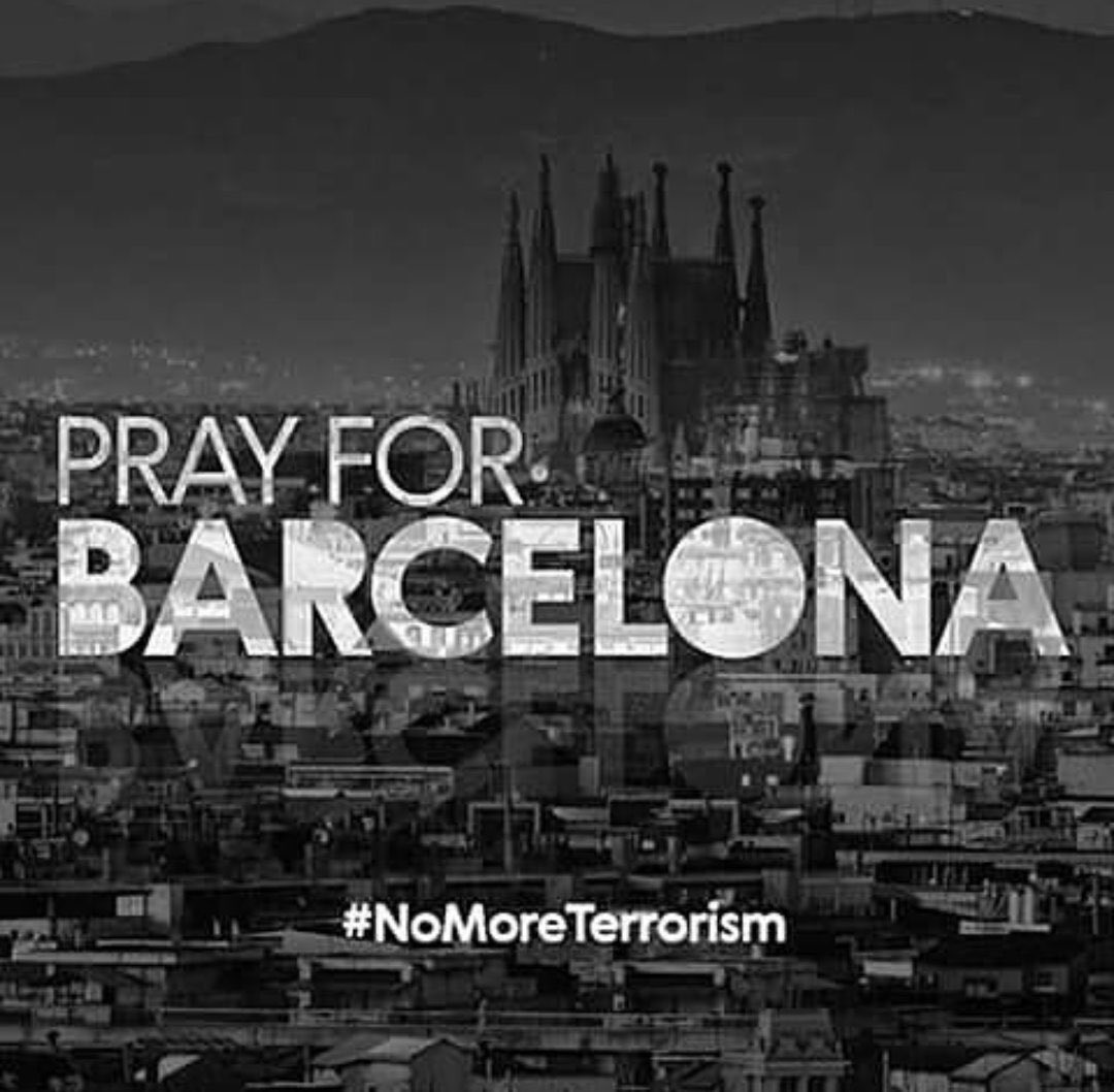 VelkeneersG's tweet photo. #PrayforBarcelona #pray #barcelona #be1 #nowar https://t.co/ryAXTHjO3p