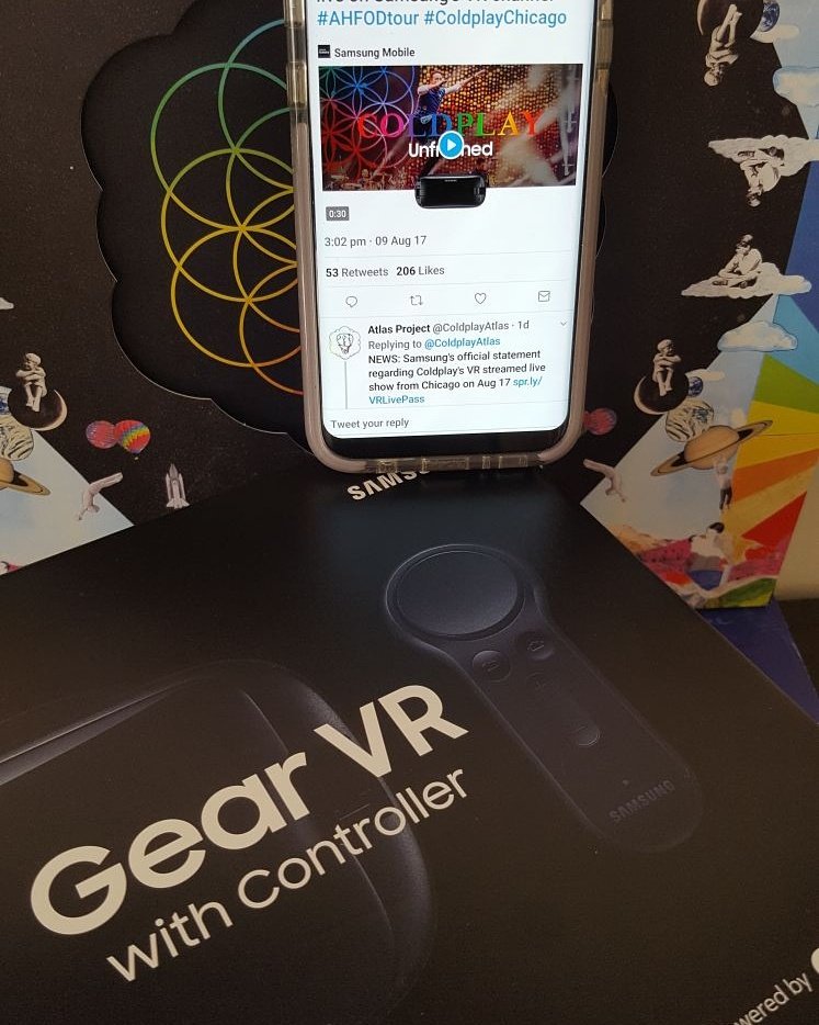 DebbyMain's tweet photo. Ready to watch @coldplay at 3am UK time on a live #galaxyvr stream from USA tonight #ColdplayChicago #AHFODTour #soexcited X💛X https://t.co/Qhif11HqrB
