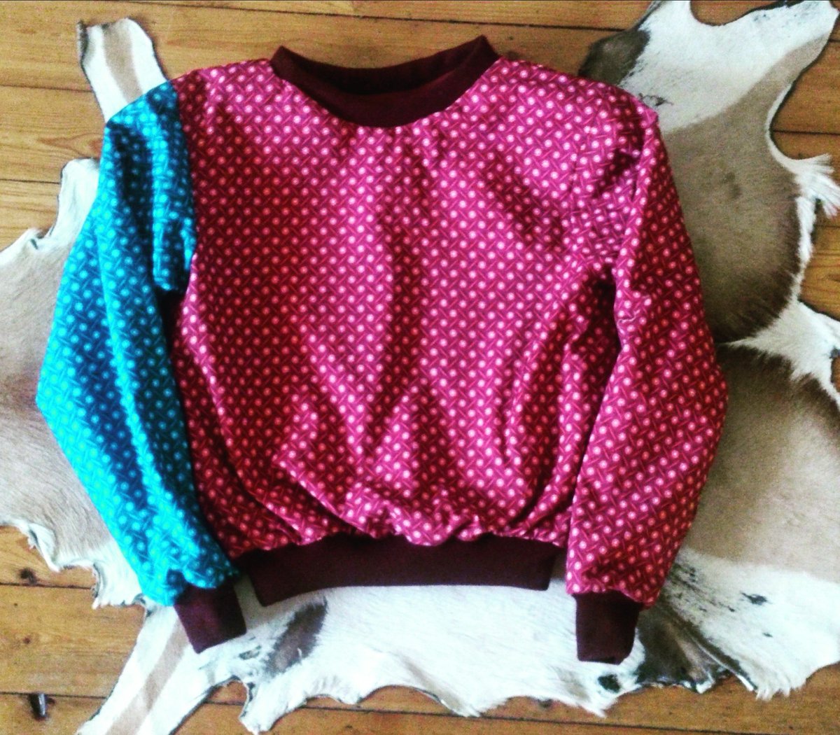NostalgicNative's tweet photo. Reversable Sweaters.
R549 Each.
0628685282/0628685292 To Place Orders.
#BeANative™ https://t.co/yV2MHqPf0f