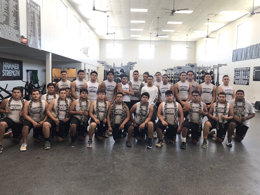 CoachBoGonzalez's tweet photo. These boys right here ready to roll.   
#PTB 
#Predators
#DirtyShow
#BeenTooooooooLong https://t.co/u89UapHxA5