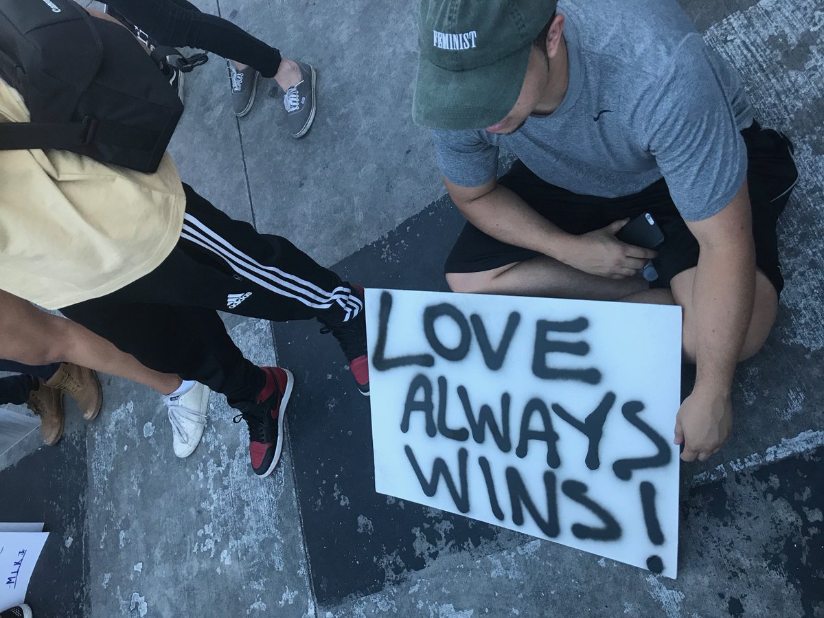 MetroWeek's tweet photo. Scenes from Tucson’s March Against Racism and White Supremacy. #Tucson responds to #Charlottsville. #MetroWeek Friday at 6:30p #PBS6 https://t.co/JxbPTVVtvv