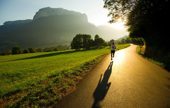 runnersworld's tweet photo. 8 ways to become the morning runner you've always wanted to be
https://t.co/oUBmNj5qtQ https://t.co/eL5KTNdmvw