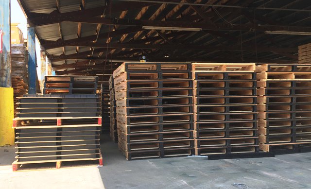 A new milestone reached...over 70,000 pointGUARD Pallet Protection Units sold! A big shout out to our assembly team! ow.ly/a8RZ30esEF2