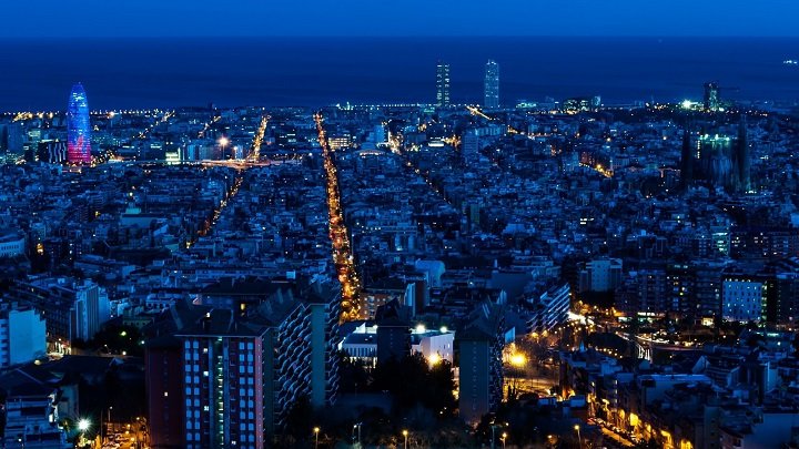 albertguivernau's tweet photo. Orgull @mossos @policia @guardiaurbana #Donants i Sempre #OrgullBarcelona #ProuAssassinats https://t.co/sPhl8iQ1YF