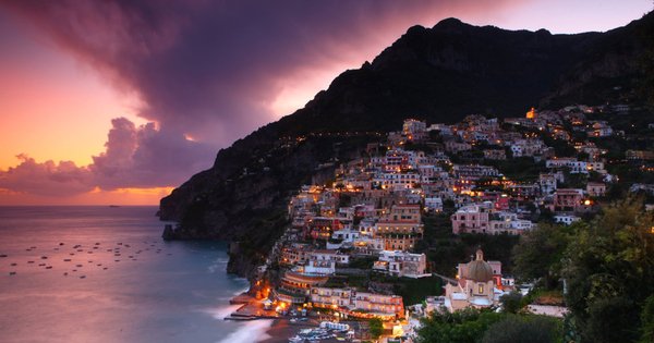 ConHeroHQ's tweet photo. World's most worthwhile #TravelExperiences #LuxuryTravel https://t.co/Shr6QRRN6Z https://t.co/FX4KUd0ik4