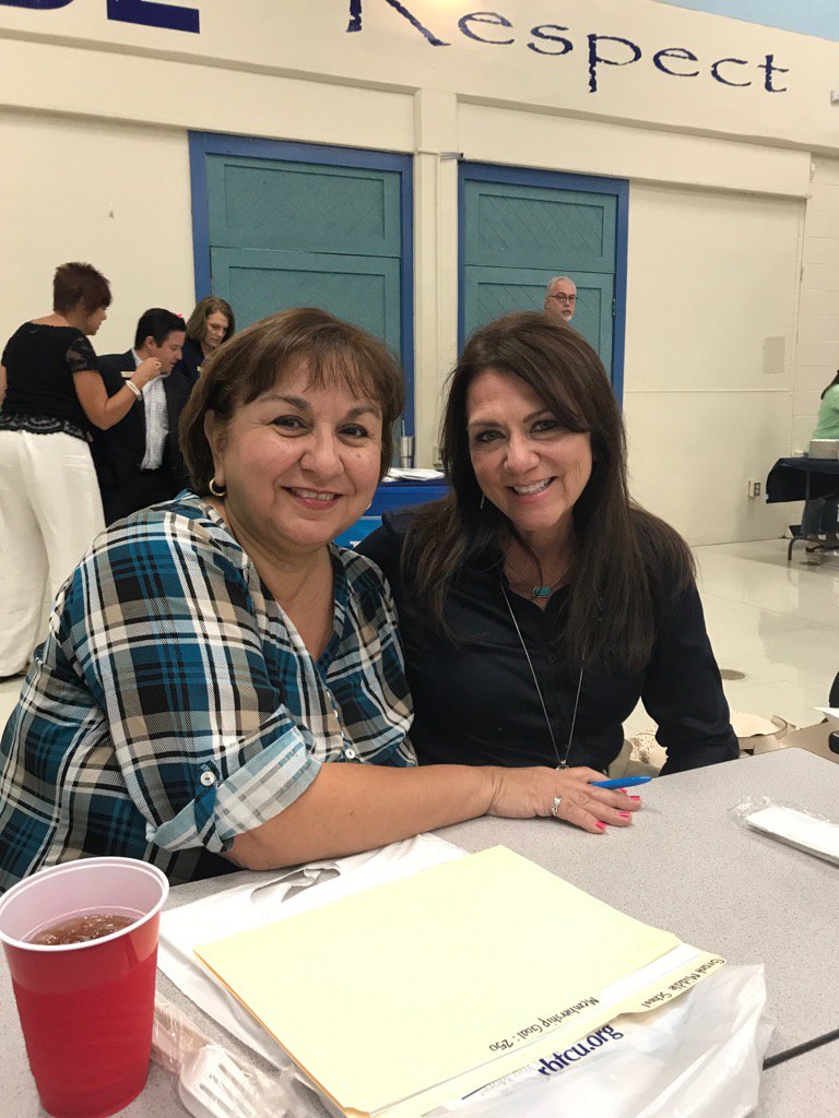 CarlaVPrincipal's tweet photo. CCISD PTA President/Principal Luncheon Training!  Ready for a Great start to the school year!! https://t.co/39271be7Nv