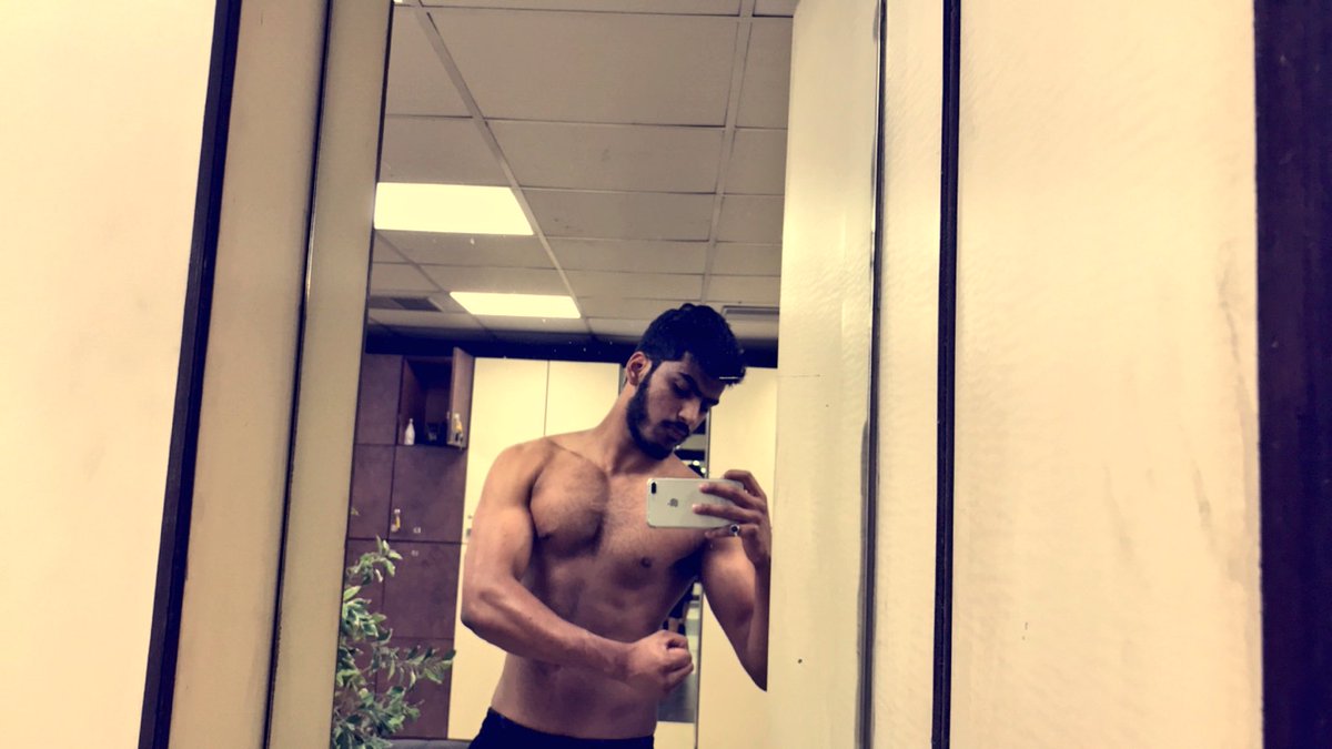 jainshisham19's tweet photo. Chakking Phatte From Day 1 π
π€ #Notyobeef Gym_Motivation #slay #Punjabwaad #Kukkrihunterz π₯ https://t.co/MpveKLBmVR