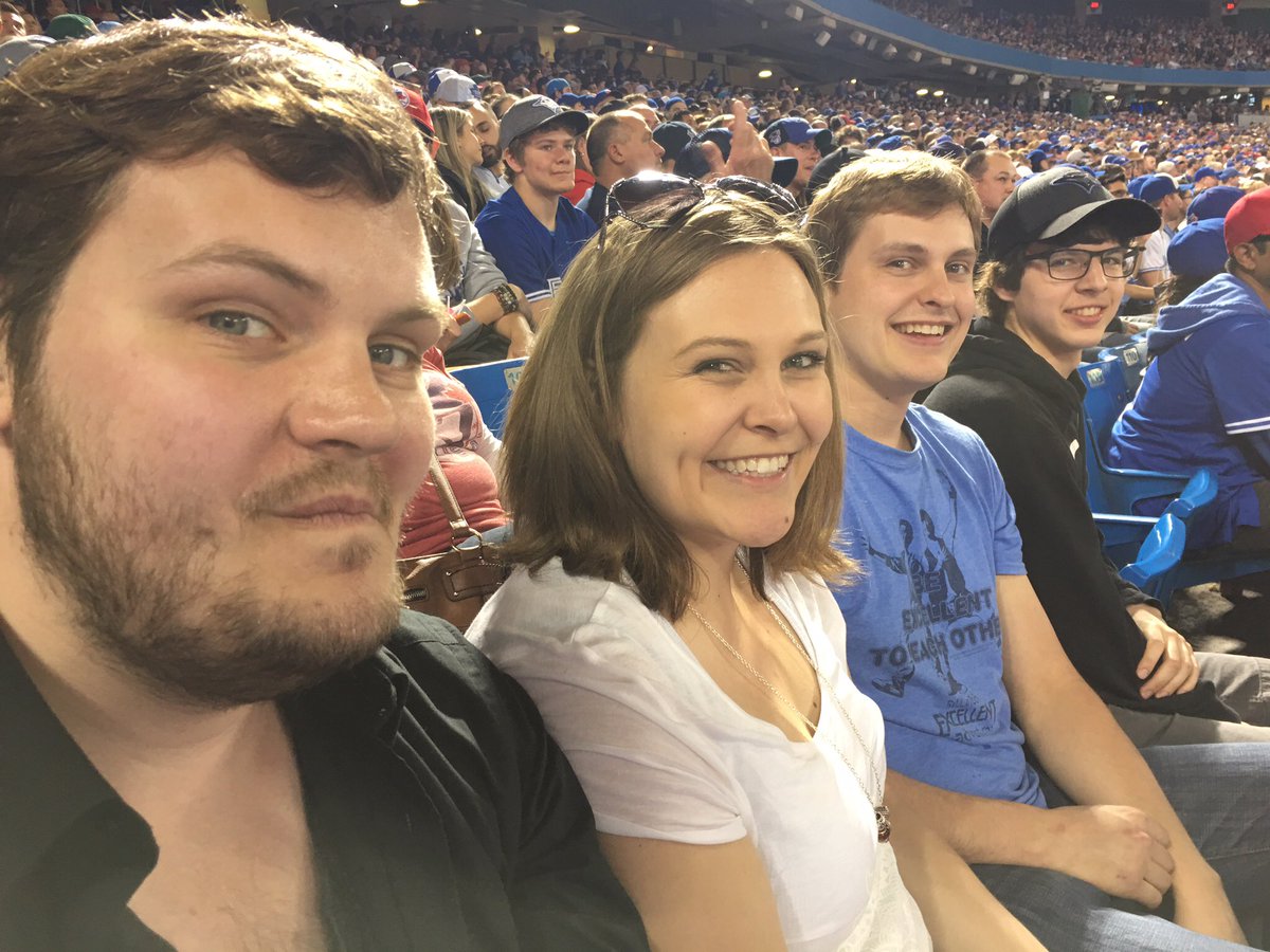 diannebrek's tweet photo. "Take me out to the ball game"
@KasloBayAB #PICPROUD https://t.co/CcZlcPLkmN