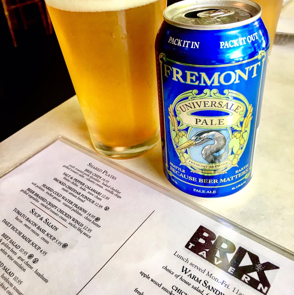 Fremont_Oregon's tweet photo. A can of Universale Pale Ale to complement our awesome lunch at @brixtavern...don't mind if we do! #hitthebrix #beerwithlunch #universale https://t.co/jmeZ045twv