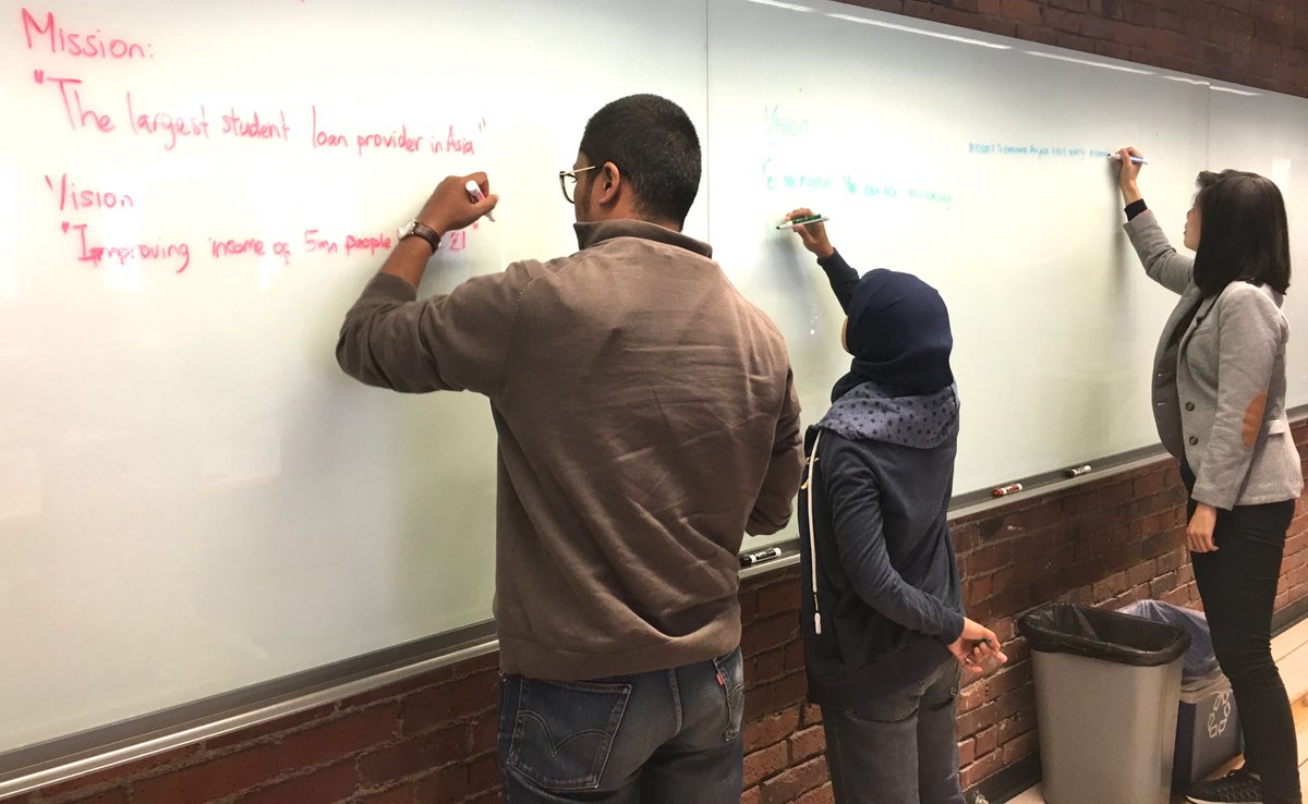 You want to #changetheworld, we want to help! Learn more about the #JolkonaCatalyst accelerator &amp; apply today. buff.ly/2wNdzbz