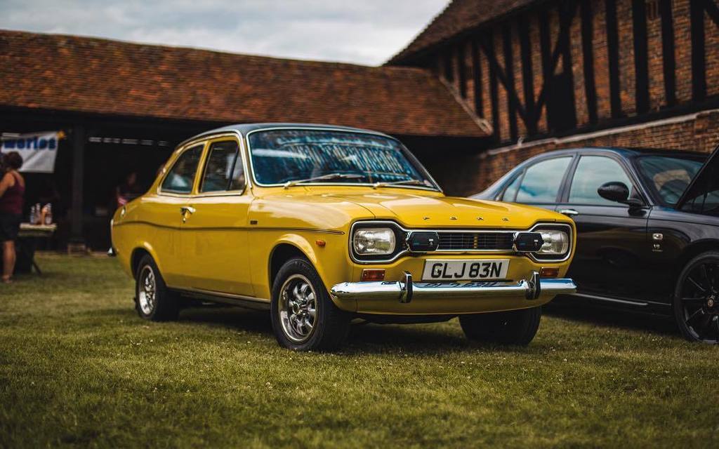 CressingClassic's tweet photo. #throwbackthursday #carstagram #carporn #carsofinstagram #carshow #classiccarshow #classicar #ford #escort @not_du… https://t.co/1rX2Qn9nCj https://t.co/LmlHVL8RDV