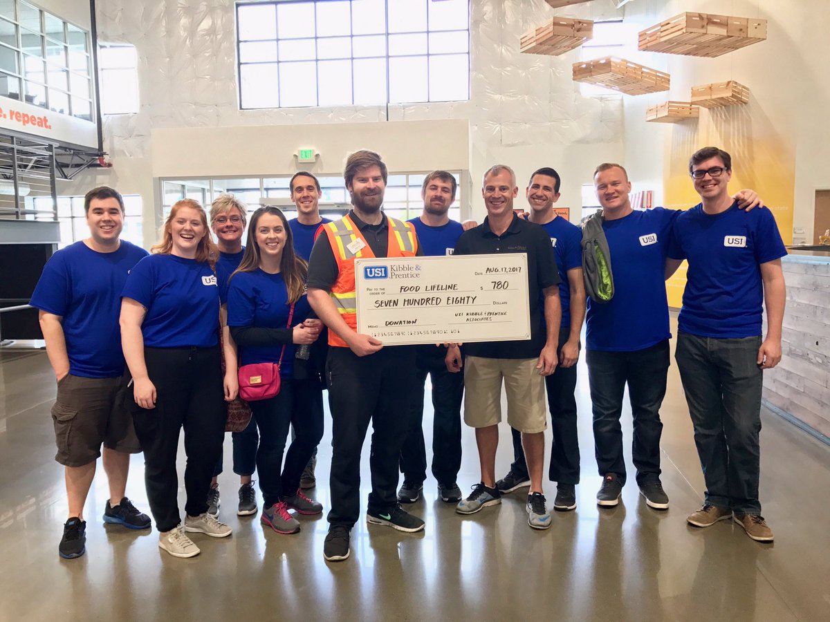 kibbleprentice's tweet image. USI Gives Back volunteer day! We were out in droves! Shout out to volunteers at Food Lifeline today! @FoodLifeline